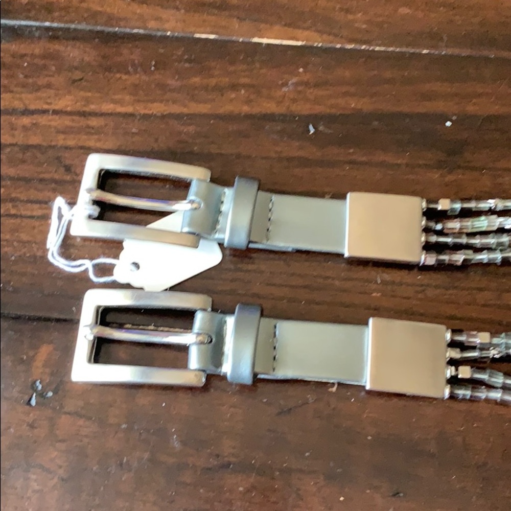 Suzi Roher belts